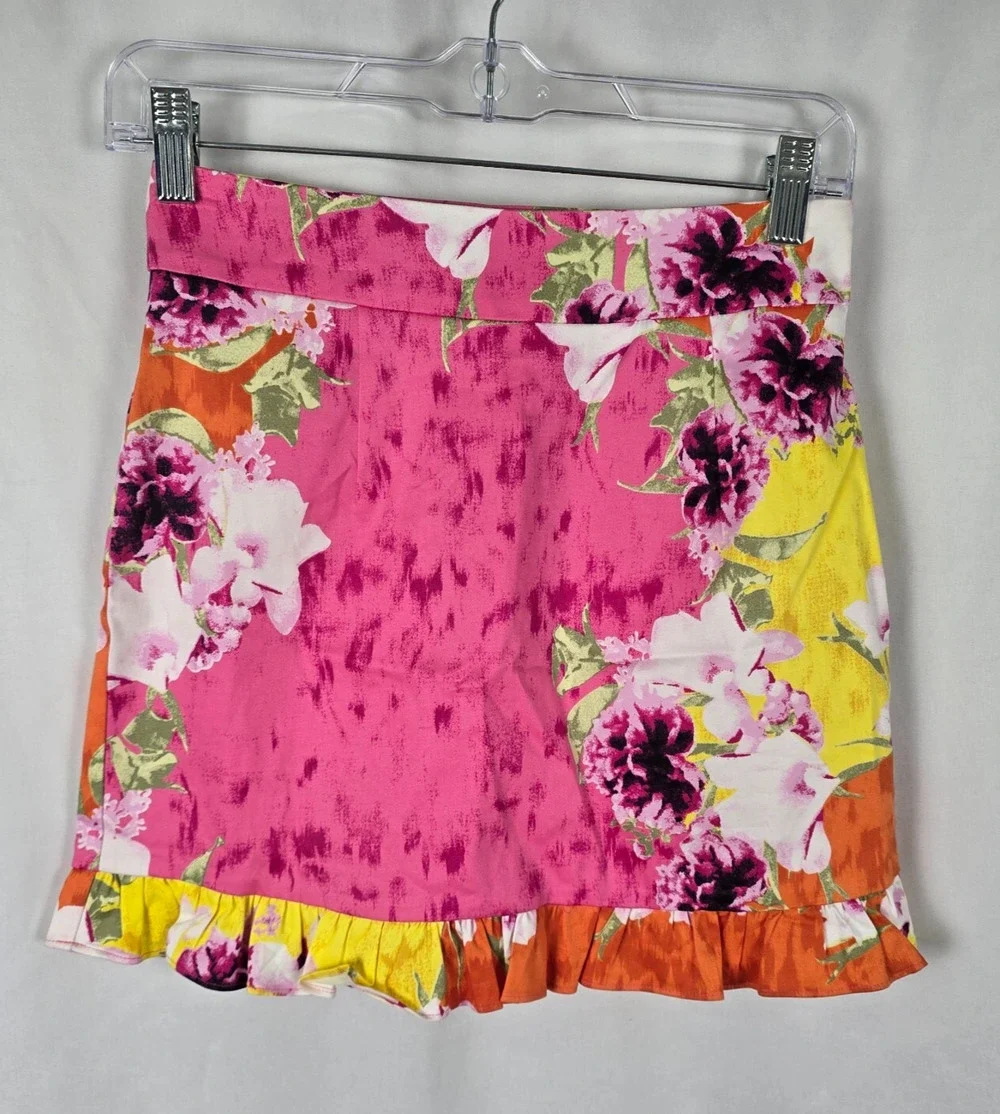 Bar III Mini Skirt Women's XS Pink Colorful Floral Zerina Akers Zipper NWT